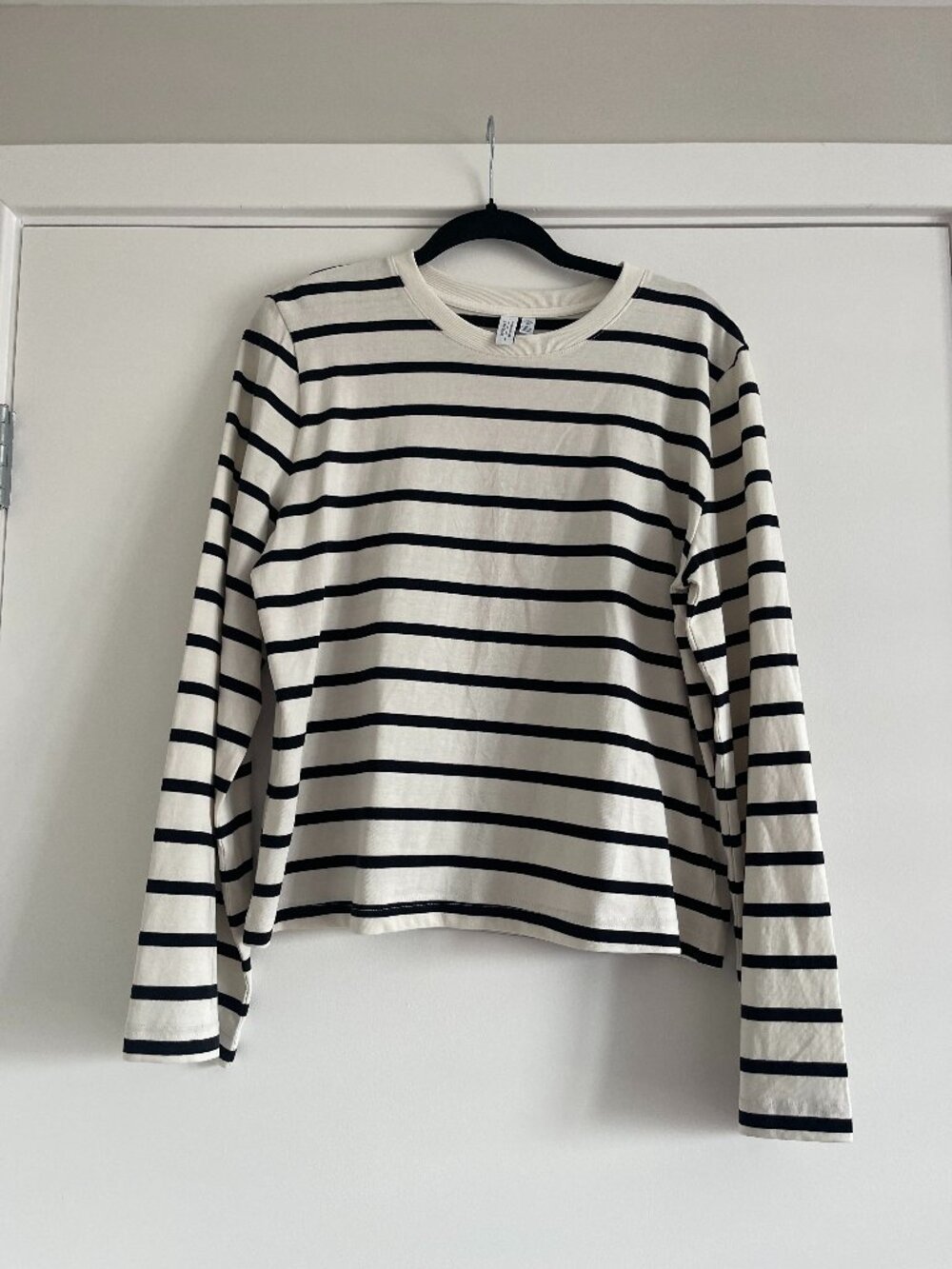 & Other Stories Long Sleeve Black and White Stripe Top - Size Medium